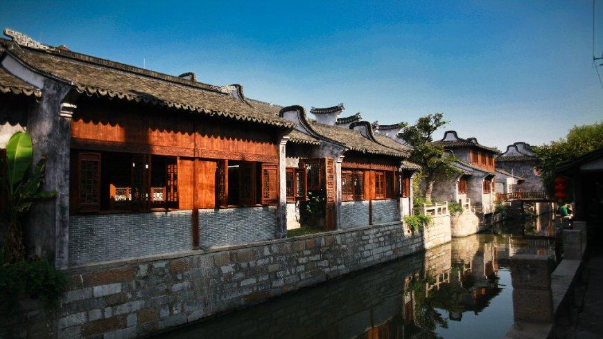 福建漳浦农商银行及旗下一支行合计被罚80万元：因向借款人转嫁抵押评估费用等